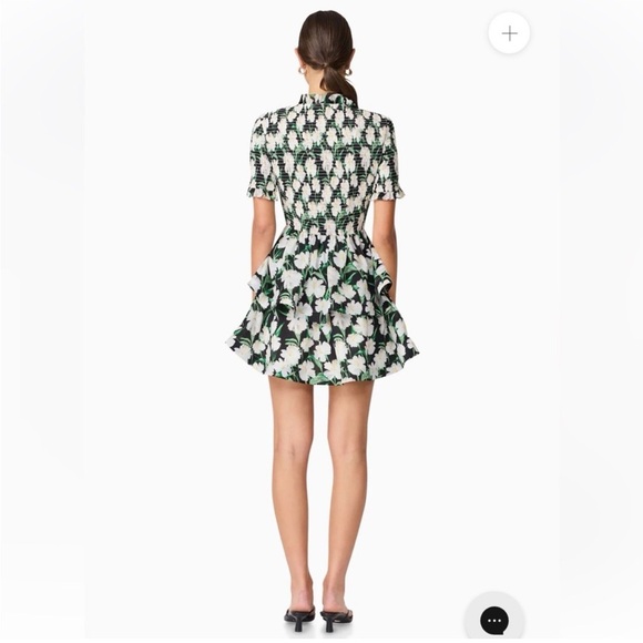 elliatt rosey green & black floral short sleeve smocked mini ruffle dress small - Picture 4 of 11